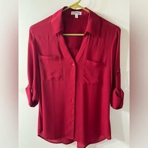 Express Women's Button-Up Portofino Blouse. Red. Small.